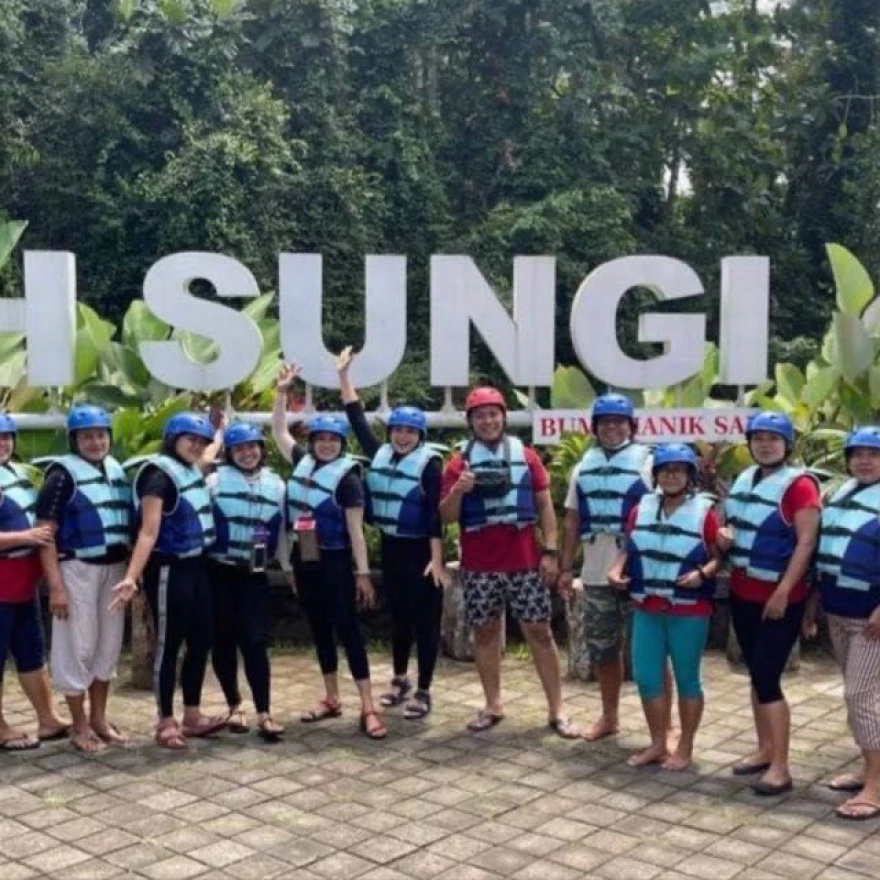 WISATA AIR